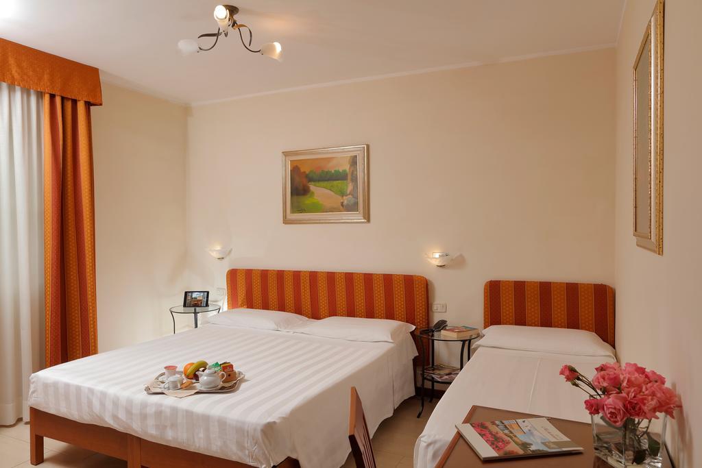 Hotel Michelangelo Terranuova Bracciolini Eksteriør bilde